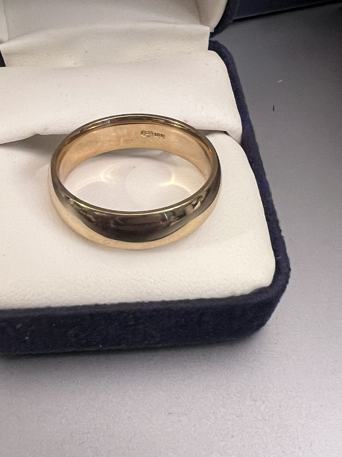 Blue Nile 18K Yellow Gold Men’s Wedding Band Ring 6mm Unworn/NOS