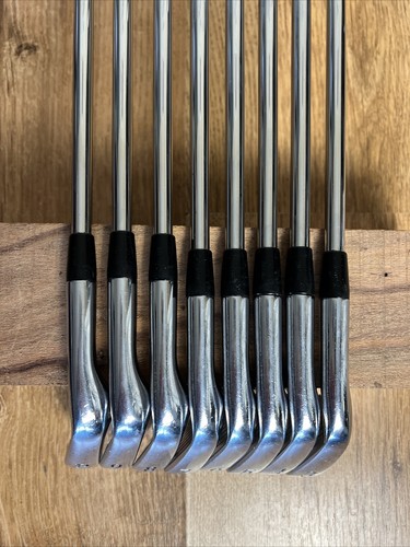Titleist 695MB Forged Iron Set 3-PW S300 +1/4”, +2° upright - Picture 16 of 18