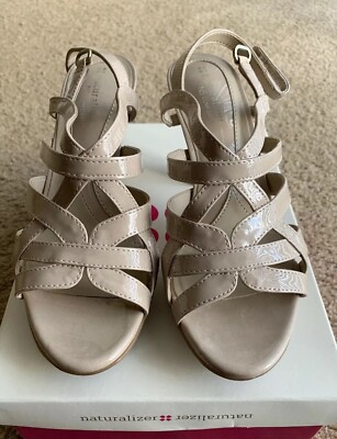 naturalizer women's sandals wide width