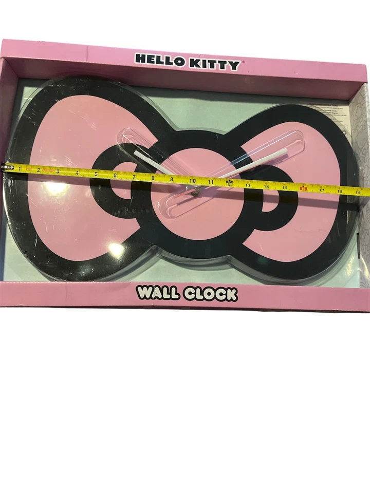 Sanrio Hello Kitty розовый и черный бант настенные часы - новый с Ярлыками и коробка - Изображение 4 из 4