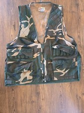 Vintage Sports Afield Vest Mens Large Green Camo Shooting Hunting Fishing Padded