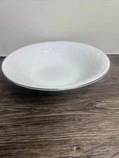 RETRONEU CALAIS 4173 Embossed Scroll Rope Leaf Gold Trim Rim 9.5" Serving Bowl