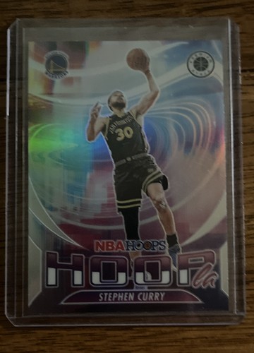 Stephen Curry [Gold Prizm] #8 2023 Panini Hoops Premium Stock Hoopla card