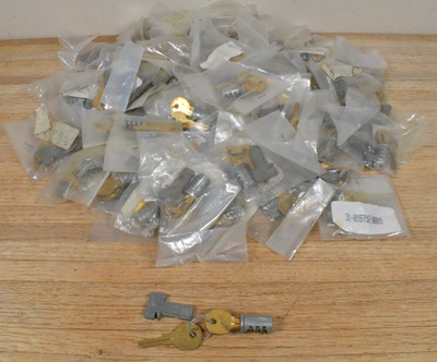 77 Diebold Cylinder Locks with 2 Keys Each Safety Deposit Box Old Stock 31-01679