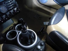 MINI 1    2004 Transmission Shift Assembly 237950