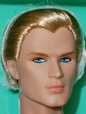 Poolside Paramour Sergio Silva Nude Doll Poppy Parker In Palm Springs 2022