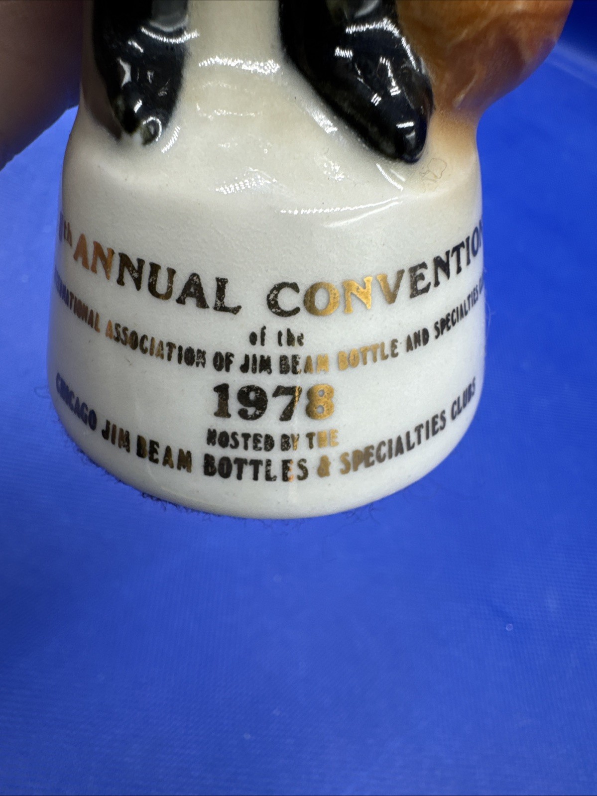 VINTAGE - JIM BEAM Annual Convention 1978 Gangster Fox Figurine