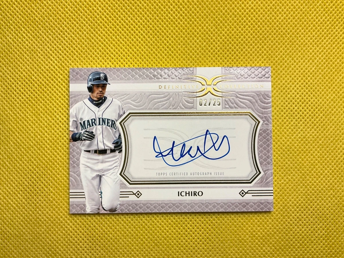 Topps Major Leagues (MLB) Ichiro Suzuki Autographed Baseball
