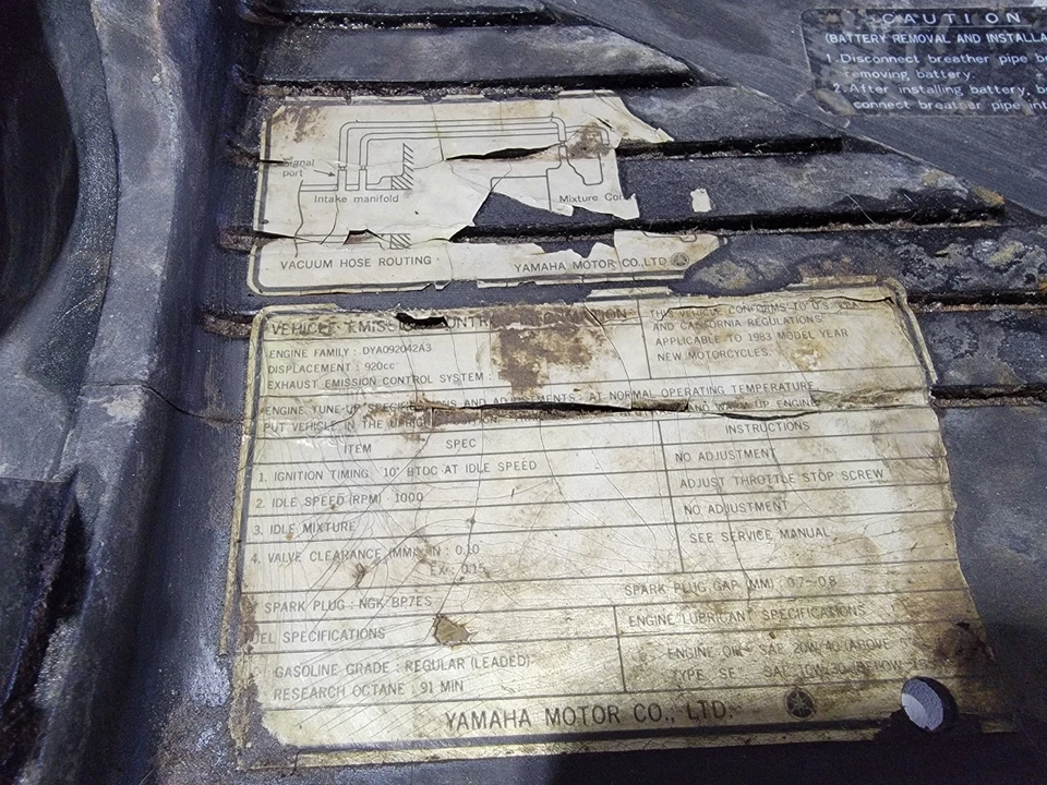 Right Side Cover 1982-1983 Yamaha Virago 920 XV920 - Image 4 of 4