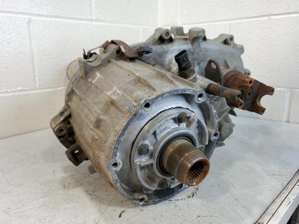 Chevy GMC Yukon Tahoe 1995-2000 caja de transferencia NP241C (AT 4l60e cambio de piso) Foto 4 de 4