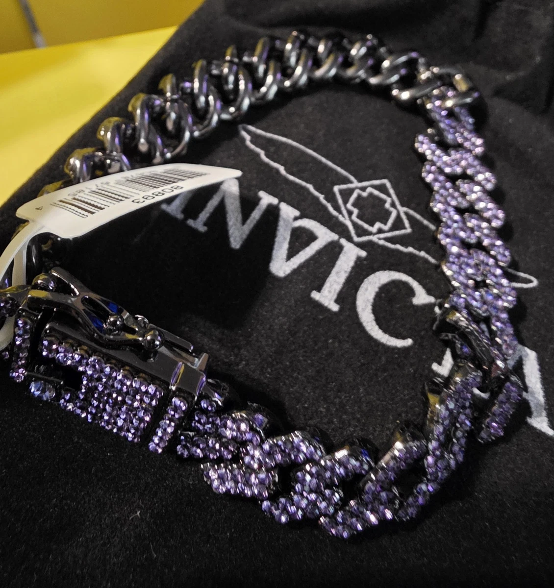 Invicta Red, Blue & Silver Crystal Cuban Link Bracelet with Dust Bag and Case Invicta Pro Diver 43mm Blue and Red Bezel Stainless Steel  main image 2