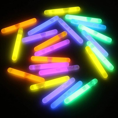 Mini Glow Stick 200 PCS Bulk Mini Glow Sticks for Easter Party 8 Colors