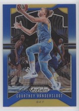 2020 Panini Prizm WNBA Blue Prizm 34/149 Courtney Vandersloot #14 00zd