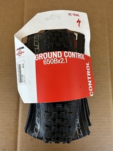 PAR DE PNEUS CHAOYANG SKINWALL 26X1.95 H-5201 C/ ARAME - Glória Bike Shop