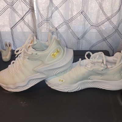 Under Armour Flow Ace Volleyball Shoes Women s Size 8.5 White 3027084-100