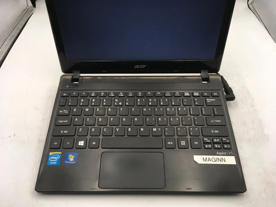 ACER ASPIRE V5 131 2680 - FOR PARTS/NO BOOT - INTEL CELERON 1017U - 4GB RAM - BB - Image 3 of 4