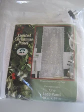 Quaker Lace Christmas Panel Lighted 40" x 84"