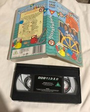 THE SINGING KETTLE 3 {VHS/PAL} VINTAGE KIDS BBC VIDEO!!  RARE & OOP ~ DELETED!!!