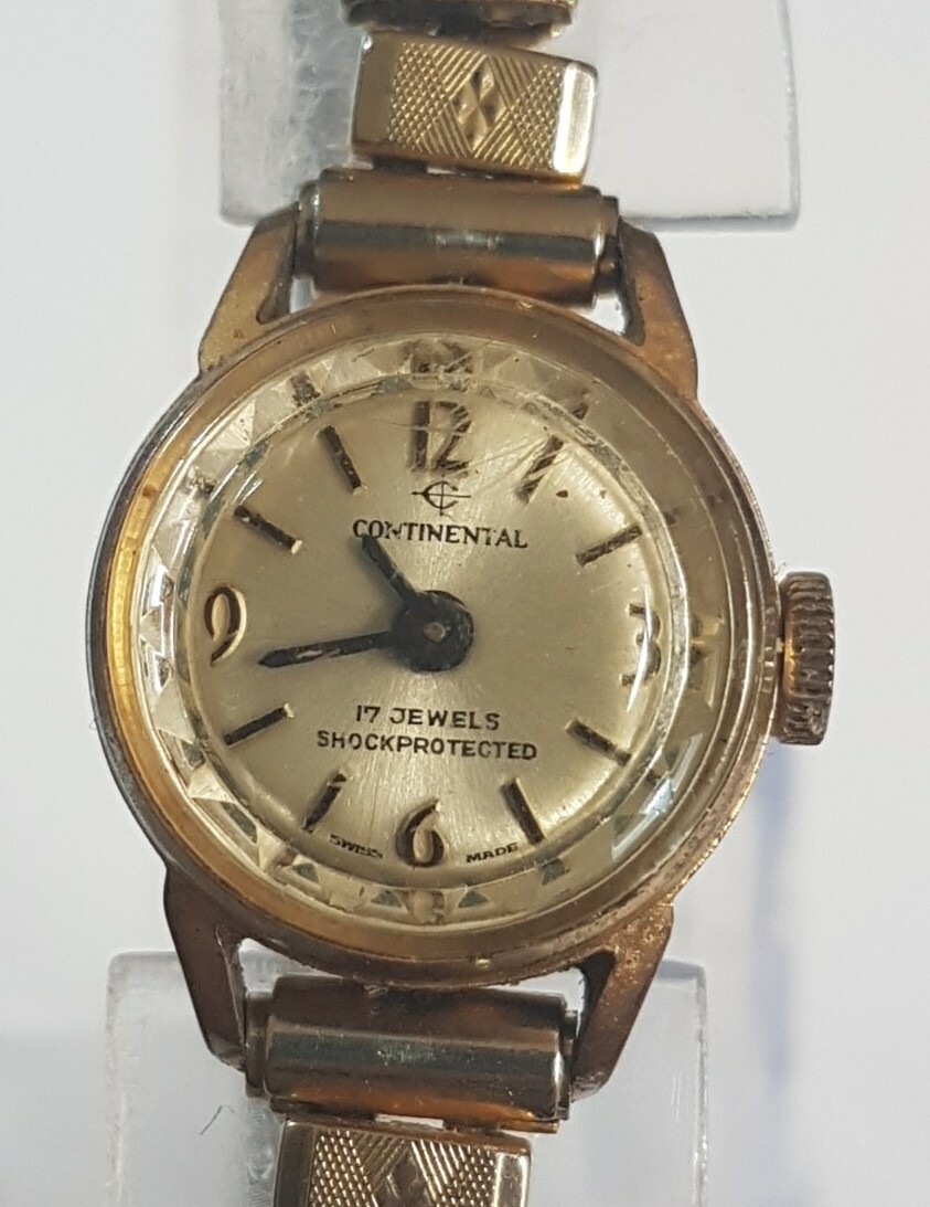 Beautiful Vintage Continental 17 Jewels Women display picture 2