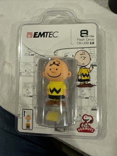 NEW SEALED Peanuts Charlie Brown EMTEC 3D 8 GB Flash Drive Stick USB 2. ...