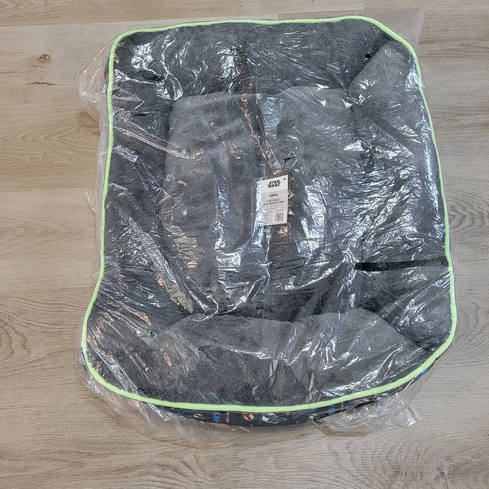 NEW Chewy Star Wars Pet Bed 25"x21"x7" Plush Dog Cat Bed Gray The Child Grogu