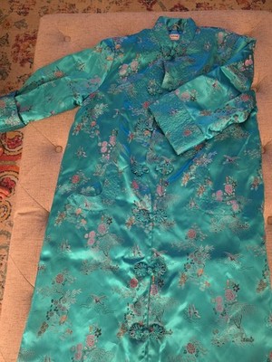 ESME woman's Handmade Kimono  Embroidered XL Robe made In China lightly used