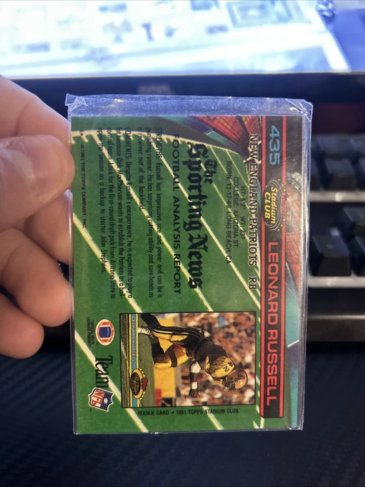 1991 Topps Stadium Club - Leonard Russell #435 (RC) - Image 2 of 2