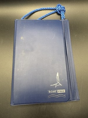 Captain's Log Book: Vessel Logbook and Journal for Boating Sailing Ship Yachts