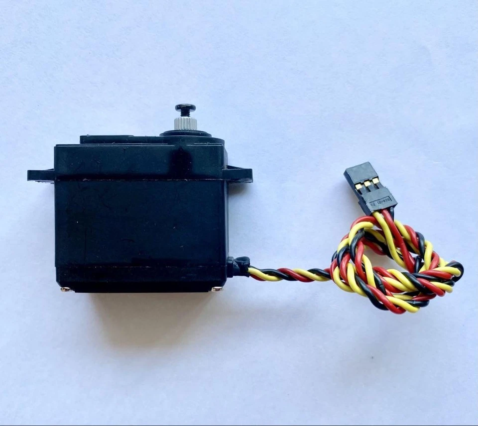 Hi-Tech Digital Super Torque Servo Hs-5645Mg - Image 4 of 4