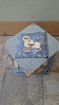 Süßes Unikat Katzenmotiv Vintage Nähkästchen Schmuckkästchen Kitsch Retro Sammlerstück