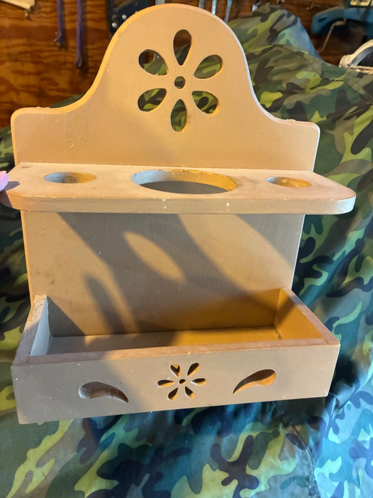 WOOD KITCHEN SHELF