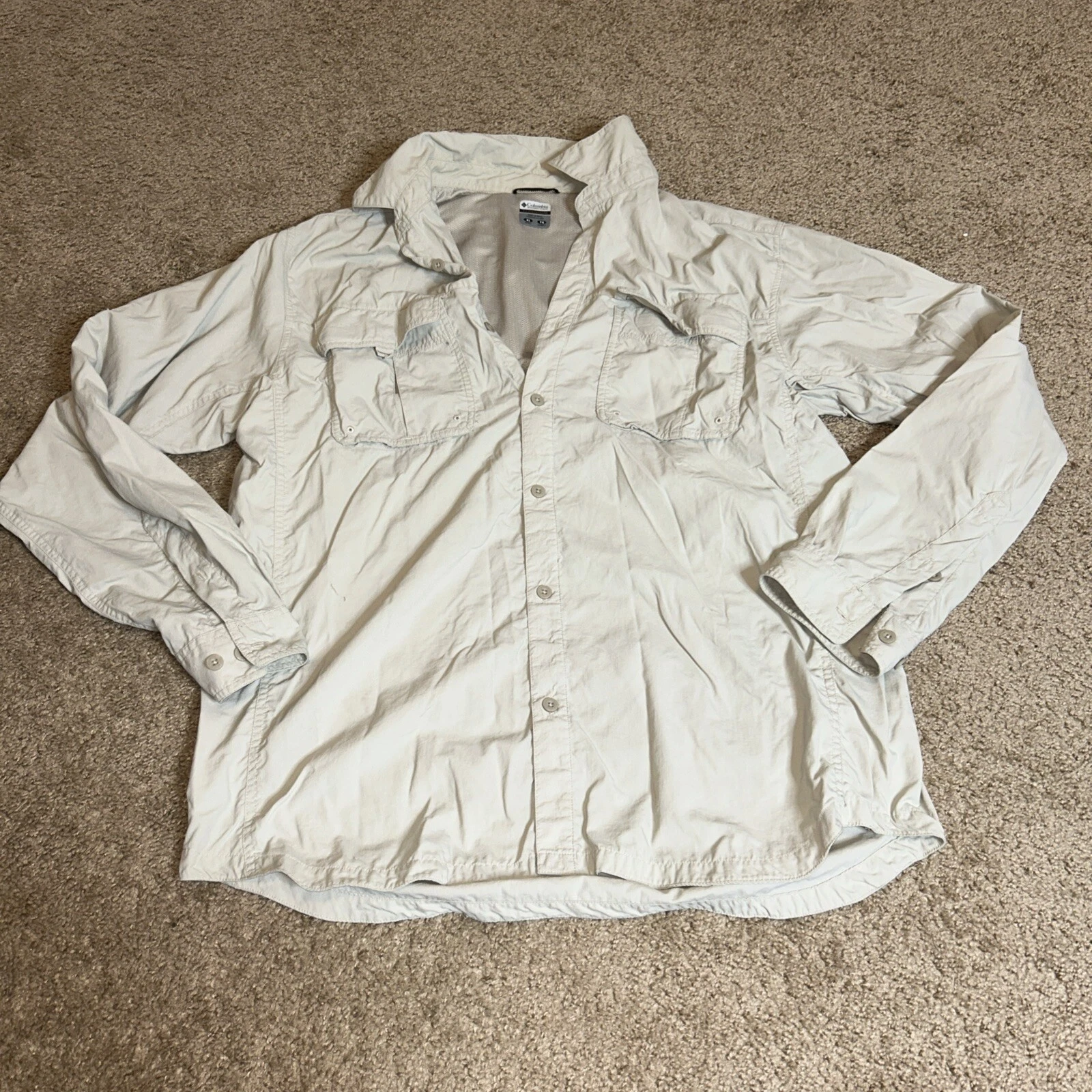 Columbia Titanium Shirt XL Button up Long sleeve shirt Khaki Fishing Hiking