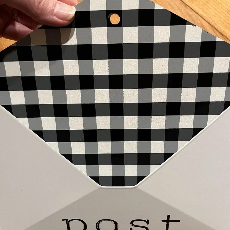 Portacorreo o Buzón Negro/Blanco y Metal, Estilo Granja Foto 4 de 4