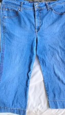 Gloria Vanderbilt Straight Leg Amanda Jeans Womens Size 16 Medium Wash High Rise