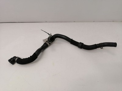 Mercedes-Benz E W212 Engine water coolant pipe hose 3018422 