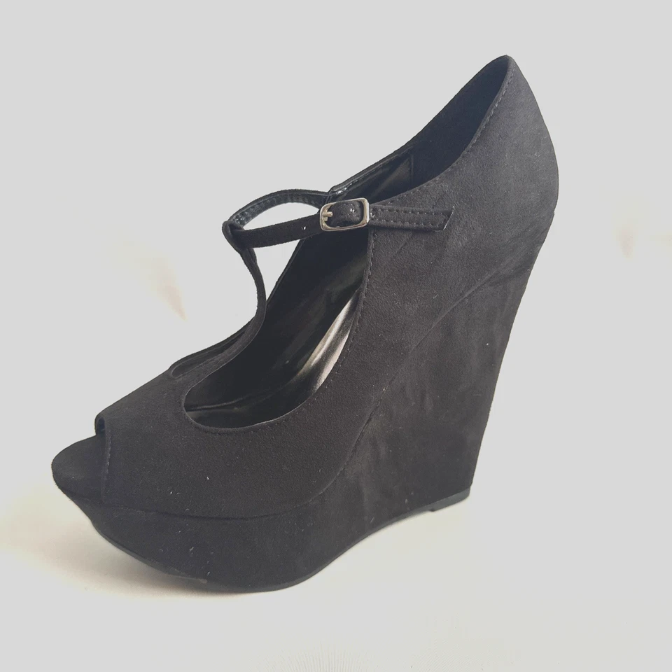 Sapatos femininos Breckelle 7,5 M camurça preta plataforma tornozelo alça T salto 5,5" - Imagem 4 de 4