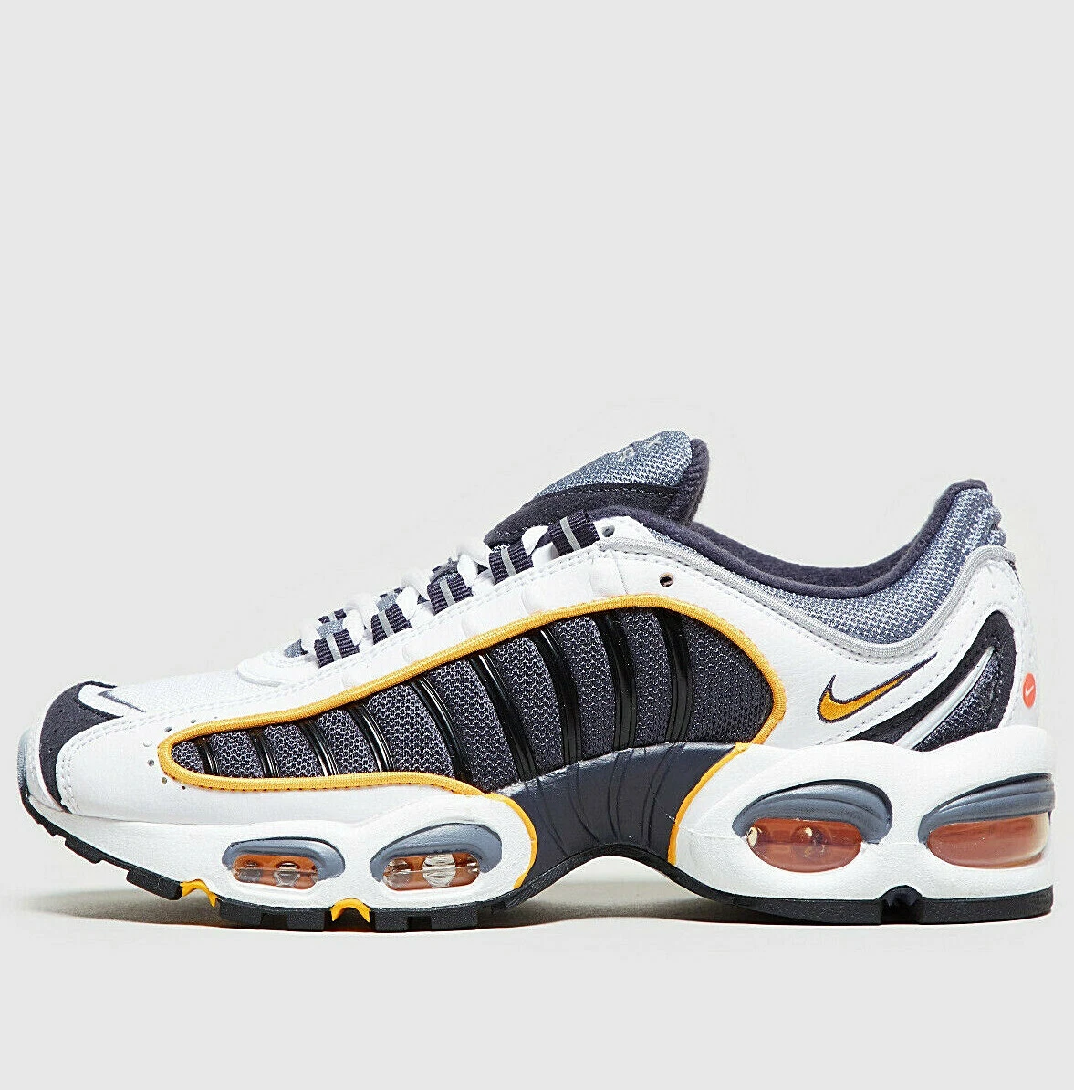 Nike air max top tailwind iv metro grey
