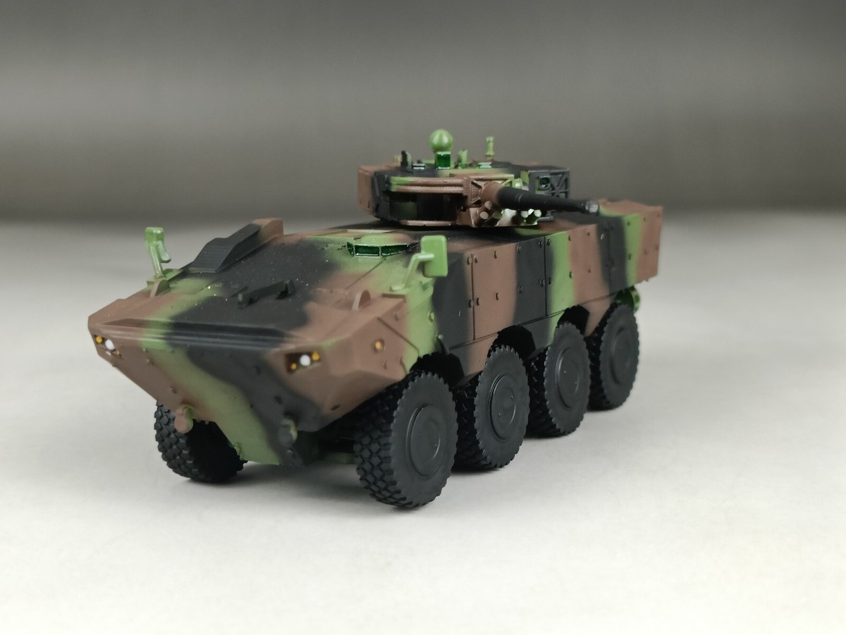 新世紀合金 APC 1/72 Armored Personnel Carrier 1/72 Multiverse: M577 Armoured Personnel Carrier
