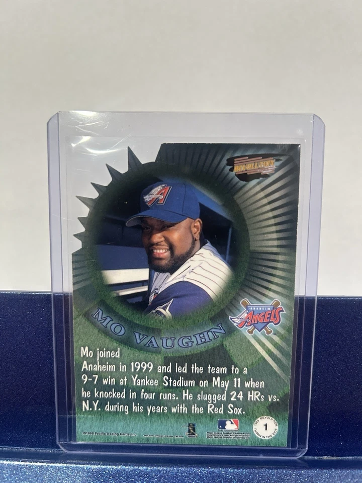 Pacific Revolution Mo Vaughn 1999 - Espina en el lado troquelado #1 con estuche magnético Foto 2 de 3