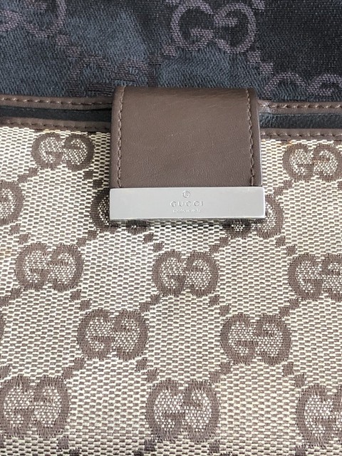 gucci checkbook wallet