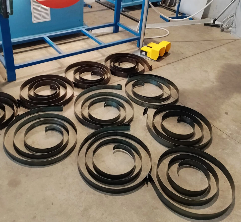 Molla per Serranda di Alta Qualità - Resistente e Affidabile - Spedizione Rapida - Immagine 3 di 4