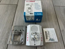 NEW System Sensor P2WH-LF Low-Frequency Sounder Strobe FREE SHIPPING !!!