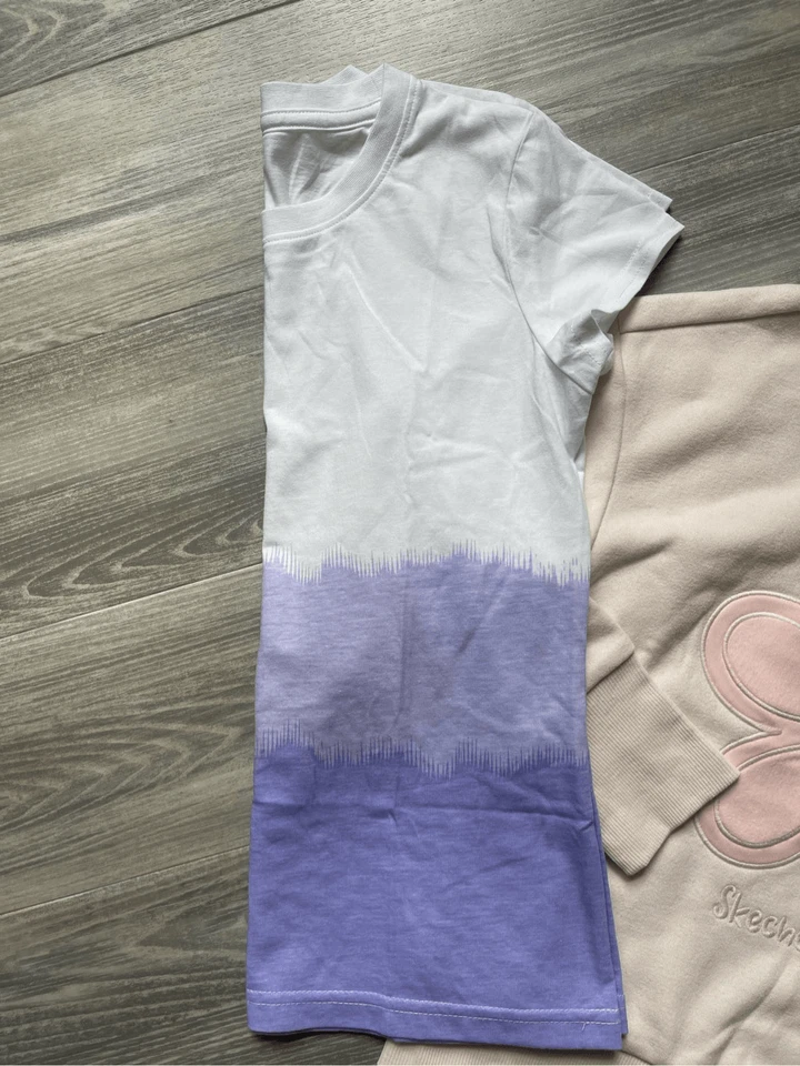 Новый без ЯРЛЫКОВ Skechers розовый толстовка с капюшоном и фиолетовый, ombre футболка, размер 8 - Изображение 2 из 4