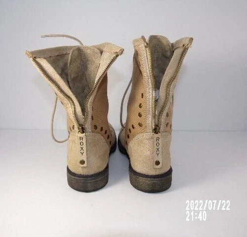Botas de combate Roxy para mujer de lona tostada con cremallera trasera talla 10 tachonadas Foto 3 de 4