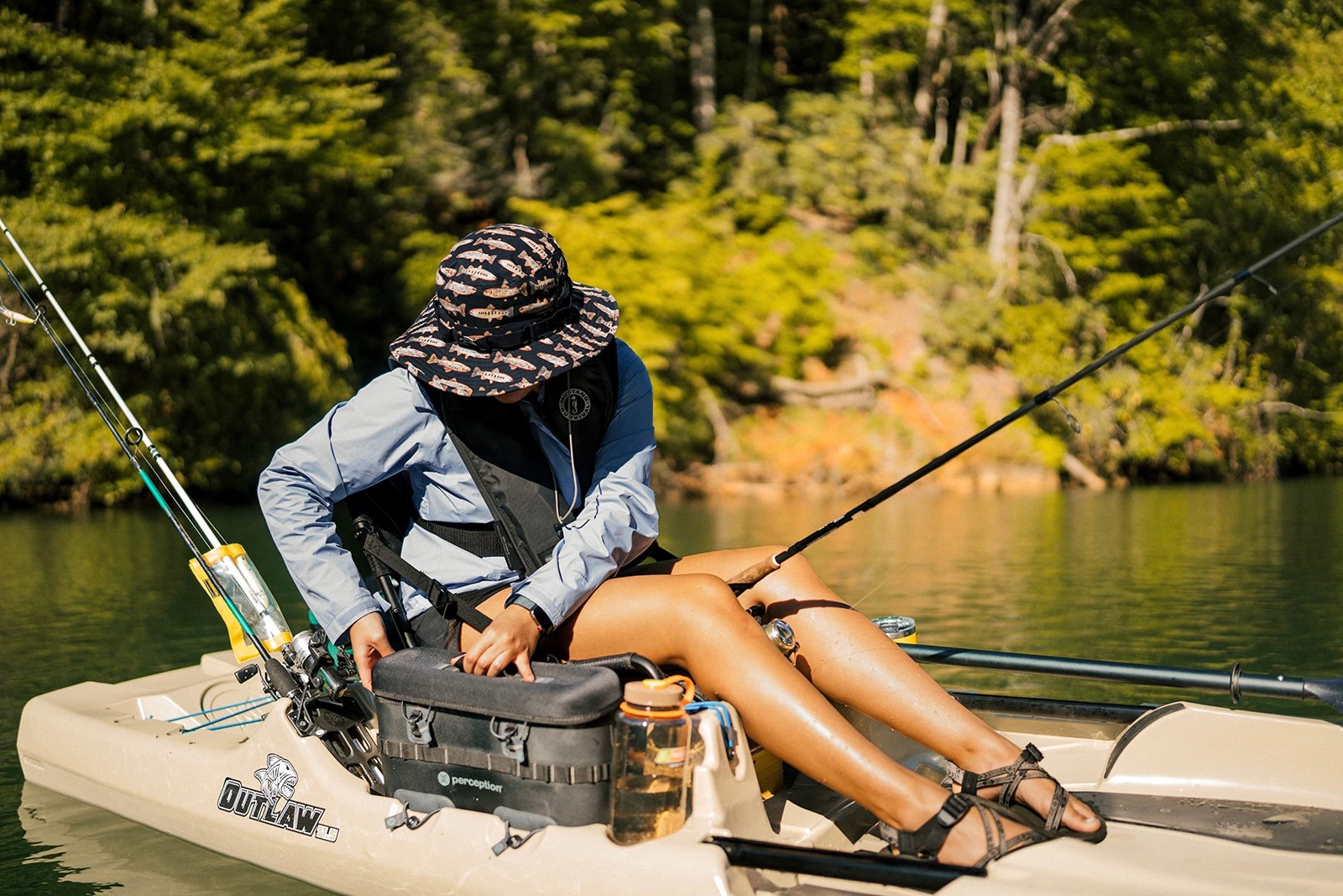 Perception Kayaks Outlaw 11.5 | Sit on Top Fishing Kayak | Fold Away Lawn Cha...