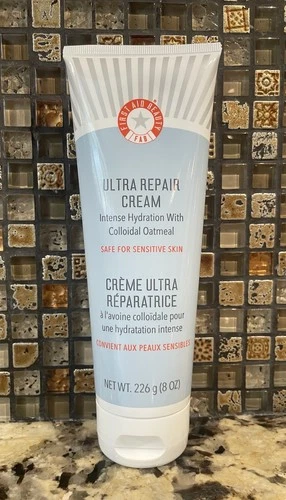 First Aid Beauty Ultra Repair Cream Intense Hydration Colloidal Oatmeal 8 oz