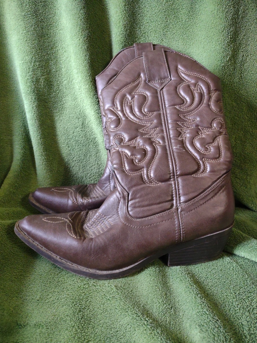 Mossimo cowboy store boots