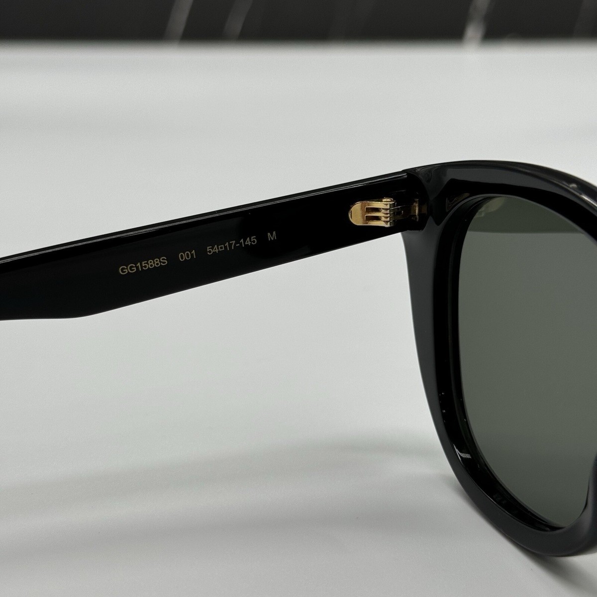 GUCCI(グッチ) GG1588S 001 ロゴ サングラス NEW GG1588S 001 GUCCI BLACK GREY CAT EYE WOMEN GUCCI