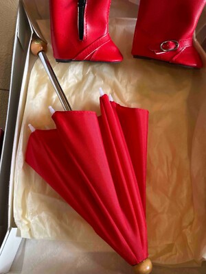 American Girl Doll - Molly s Umbrella and Galoshes - Rare Vintage