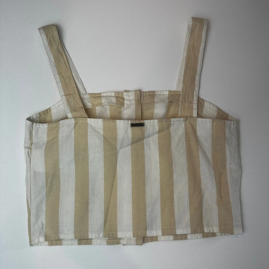 Top corto Billabong para mujer pequeño cami a rayas, botones delanteros, mezcla de algodón y lino Foto 2 de 4
